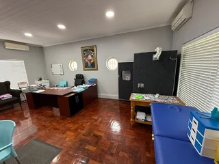 75m² Office To Let Clubview – Ground Floor Unit With Backup Power