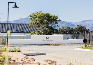 Prime Dam-Front Stand on Green Belt with Mountain Views in Mount Vernon Estate