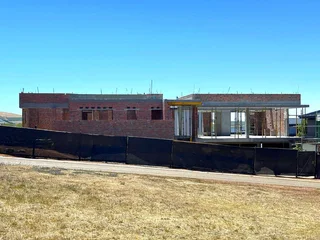 Perfect 5-Bedroom full North facing family home!