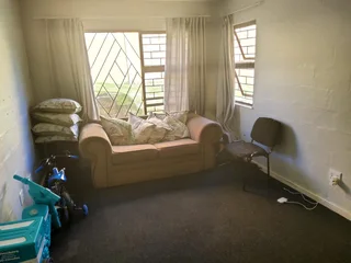 Charming 2 bedroom apartment flat, for first time home owner/investment on rental income