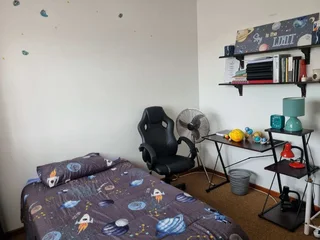 Well Positioned, Corner Apartment  In Beacon Bay