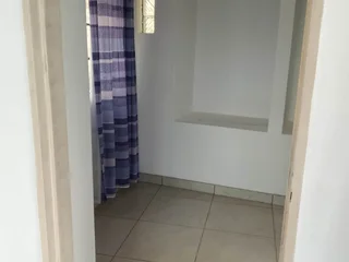 Modern 1-Bedroom Flatlet - Stunning Views