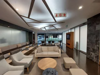 345 sqm office to Let in Bedfordview