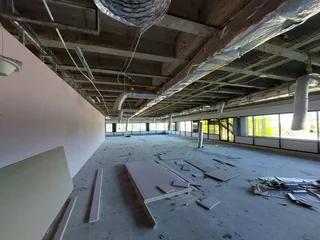 345 sqm office to Let in Bedfordview