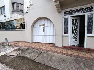 Fantastic Road Facing, Central Location Office