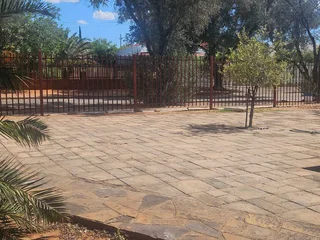 Family house in Albertynshof