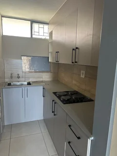 Secure 3-Bedroom And 1-Bathroom Apartment In Pretoria Central