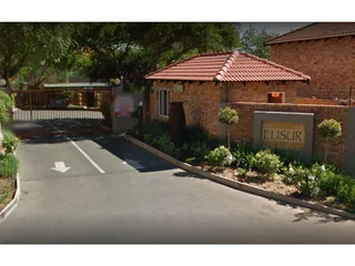 Secure 2-Bedroom And 1-Bathroom Duplex To Rent In Elisur, Bromhof