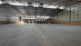 3,150m² Warehouse to rent Linbro Park