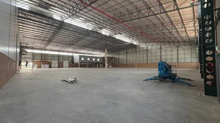 3,150m² Warehouse to rent Linbro Park