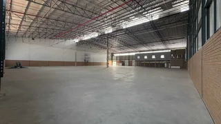 3,150m² Warehouse to rent Linbro Park