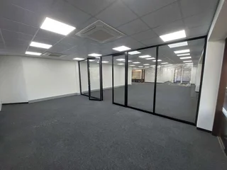 319 sqm Office to Let in Bedfordview