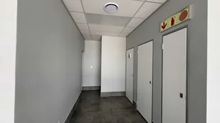 3,150m² Warehouse to rent Linbro Park