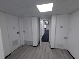 319 sqm Office to Let in Bedfordview