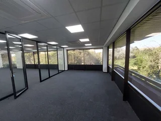 319 sqm Office to Let in Bedfordview