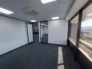 319 sqm Office to Let in Bedfordview