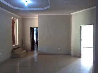 Neat 3-Bedroom Home FOR SALE– Thohoyandou Unit E, Magidi