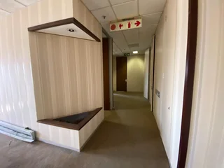 Offices To Let Boardering the Rosebank Mall