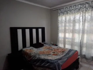 Neat 3-Bedroom Home FOR SALE– Thohoyandou Unit E, Magidi