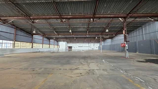 Standalone Warehouse available To Let in Spartan, Kempton Park.