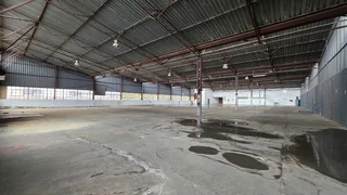 Standalone Warehouse available To Let in Spartan, Kempton Park.