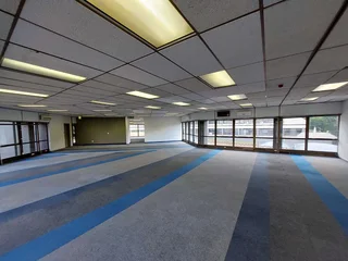 2074 sqm Office to Let in Bedfordview