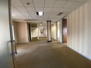 Offices To Let Boardering the Rosebank Mall