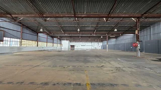 Standalone Warehouse available To Let in Spartan, Kempton Park.
