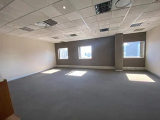 Offices To Let Boardering the Rosebank Mall