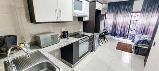 Cosy Modern Furnished Studio Apartment in Prime Umhlanga