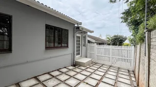 Private and Cozy 1 Bedroom Cottage in Durban North