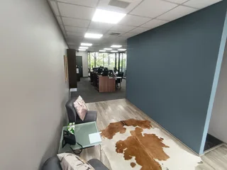 OFFICE IN MT EDGECOMBE