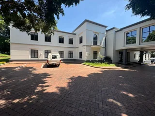 Building to Let - 8 Rivonia Road, South Block, Illovo, Sandton