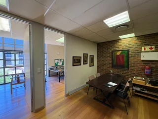 Neat &amp; secure office space with ample natural lighting available to rent in Bosman’s Cross