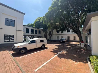 Entire Building to Let - 8 Rivonia Road, Illovo, Sandton