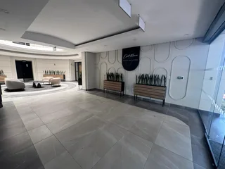 Building to Let - 8 Rivonia Road, South Block, Illovo, Sandton