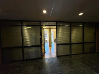 Neat &amp; secure office space with ample natural lighting available to rent in Bosman’s Cross