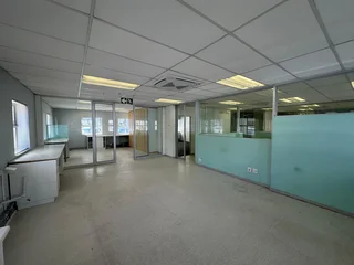 282m² Office To Let in Park Lane Office Park, Pinelands