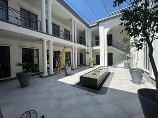 Entire Building to Let - 8 Rivonia Road, Illovo, Sandton