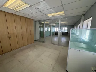 282m² Office To Let in Park Lane Office Park, Pinelands