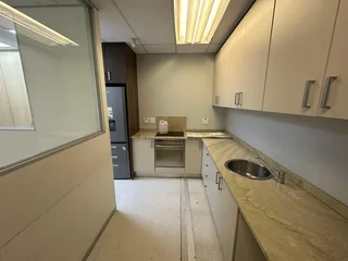 282m² Office To Let in Park Lane Office Park, Pinelands