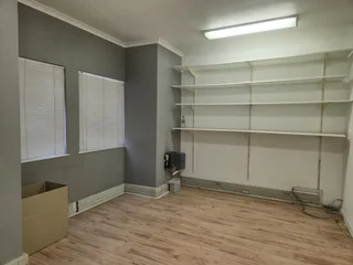 100m² Office To Let in Foregate Square, Foreshore, Cape Town CBD