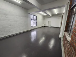 52m² Office To Let in Salt Circle Aracade, Salt River