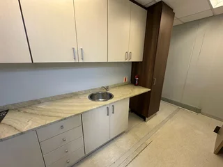 282m² Office To Let in Park Lane Office Park, Pinelands