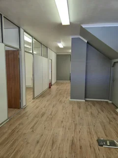 100m² Office To Let in Foregate Square, Foreshore, Cape Town CBD