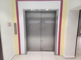 52m² Office To Let in Salt Circle Aracade, Salt River