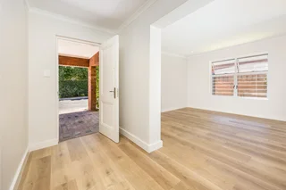 Beautifully Renovated 3-Bedroom Townhouse in Chestnut Lane, Vierlanden