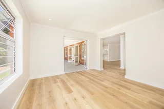 Beautifully Renovated 3-Bedroom Townhouse in Chestnut Lane, Vierlanden