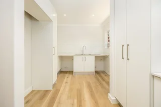 Beautifully Renovated 3-Bedroom Townhouse in Chestnut Lane, Vierlanden