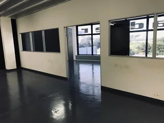 920m2 Commercial space for sale in Windermere